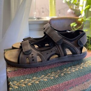 Eddie Bauer Waldport II Mens Brown Leather Adjustable Outdoor Casual Sandals‎